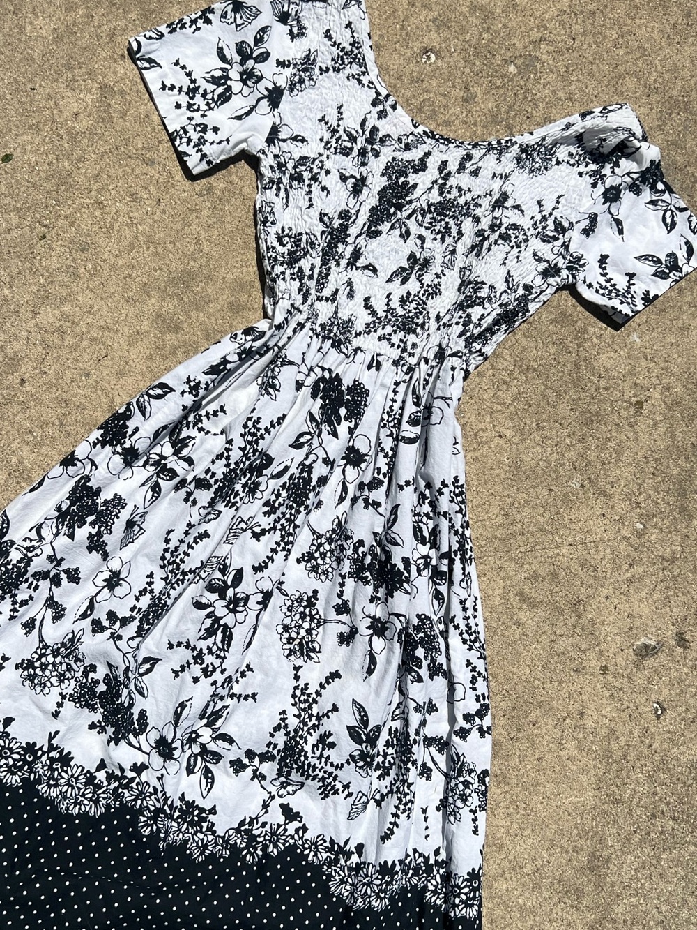 Loungees Floral Smocked Cottagecore Midi Dress Size Small 100% Cotton